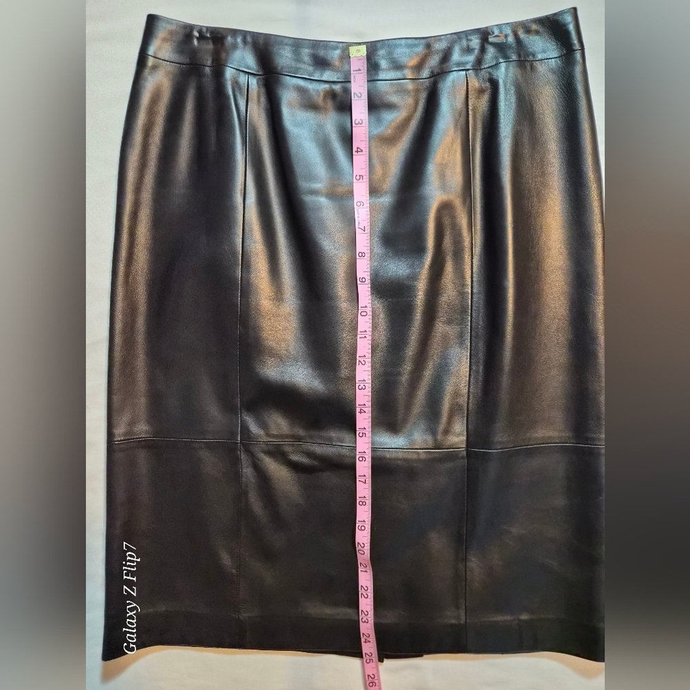 Talbots Petites 100% Genuine Leather Pencil Skirt - Black - Size 14P - Picture 6 of 6